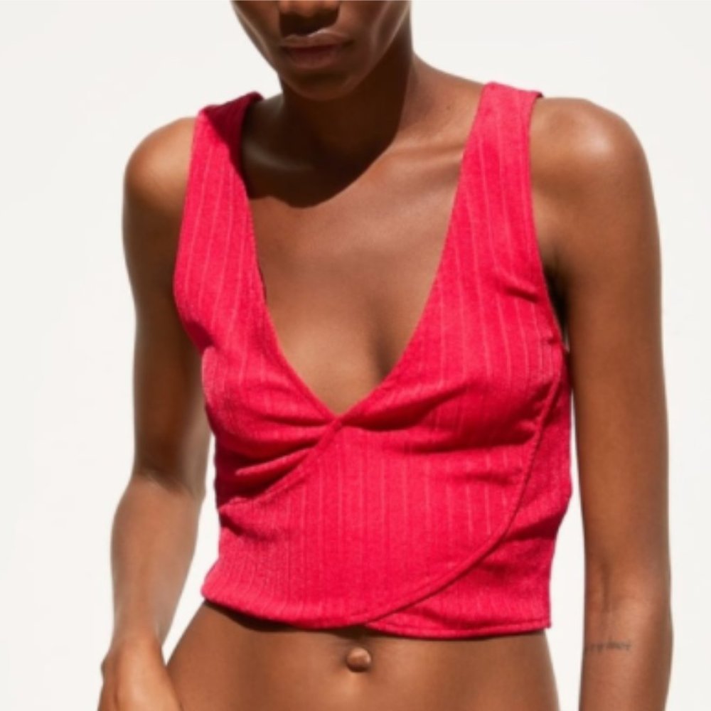 ZARA Fuchsia Textured Cropped Top size L